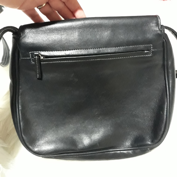 Tignanello black leather crossbody bag - Picture 3 of 5